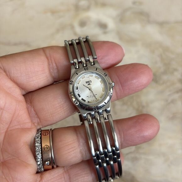 Roots Sunrise All Steel Japan Movement Water Resistant 50M Wristwatch - Picture 8 of 13